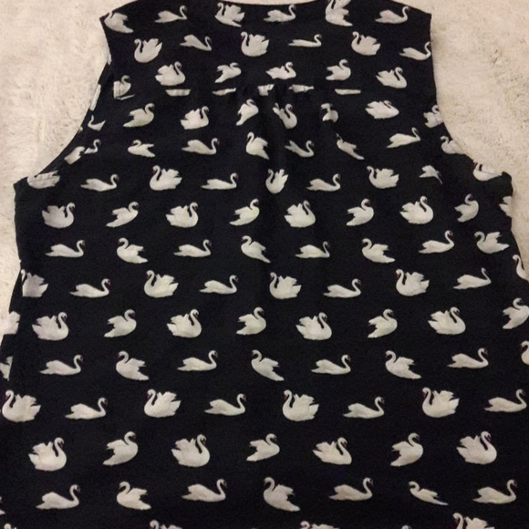 Soho sleeveless button down blouse Size L - Picture 5 of 5